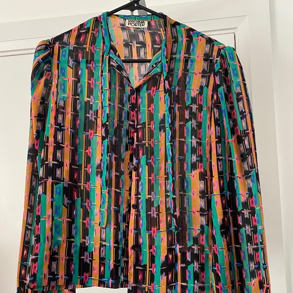 Vintage Regina Porter Blouse – Bold Abstract Print – 80s Style – Size M - Picture 1 of 5
